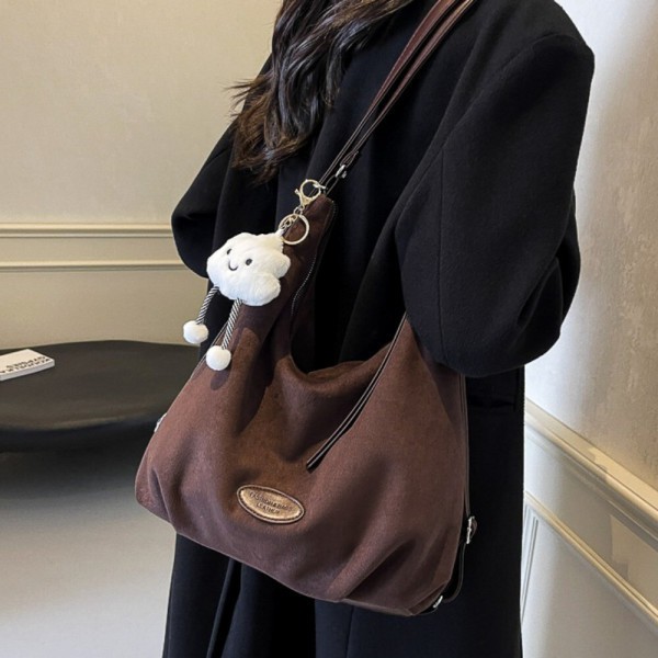 영스피플 스웨이드 호보백 가방 숄더백 가죽 여성 여대생 대학생 데일리백 큰 빅백 가을 겨울 에코백